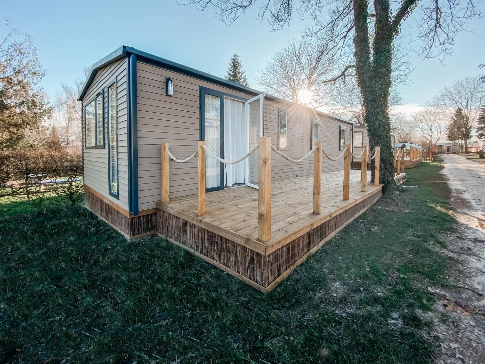 Soleil Levant - Camping Belle-Vue Berdorf Extérieur photo